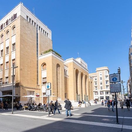 Twelve12 - Universita & Stazione Aparment Bari Kültér fotó